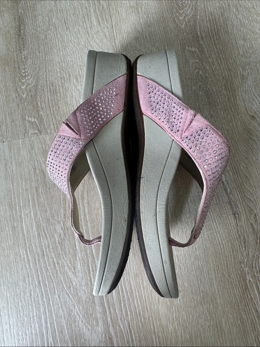 Vionic Pink Rhinestone Thong Sandals